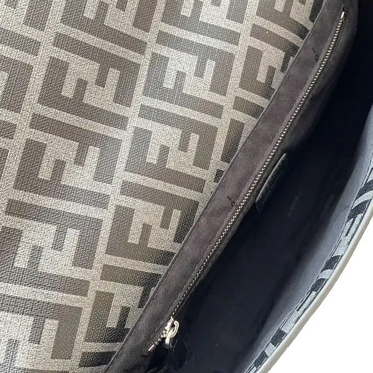 Cheap HOT Large In FF Motif Fendi Black Messenger Fabric Bag 0626
